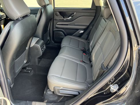 New 2025 Lincoln Corsair FWD w/ Equipment Group 101A image 26