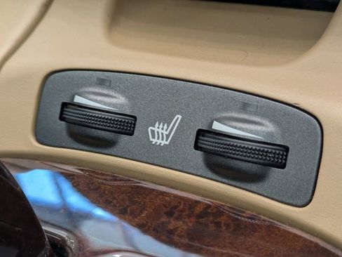 Used 2008 Lexus SC 430 Convertible image 22