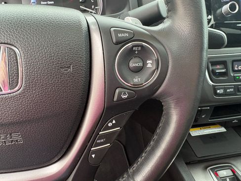 Used 2022 Honda Ridgeline RTL-E image 16