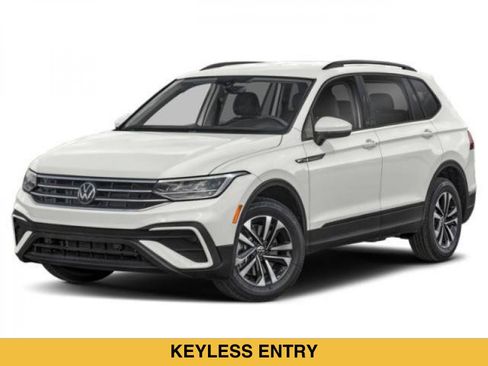 Used 2022 Volkswagen Tiguan S FWD image 2