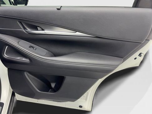 Used 2023 INFINITI QX60 Luxe w/ Performance Audio Package image 46