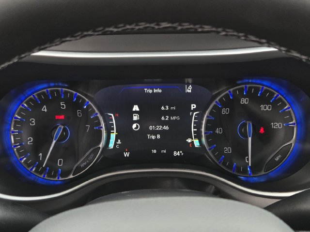 New 2027 Chrysler Pacifica Select FWD image 11