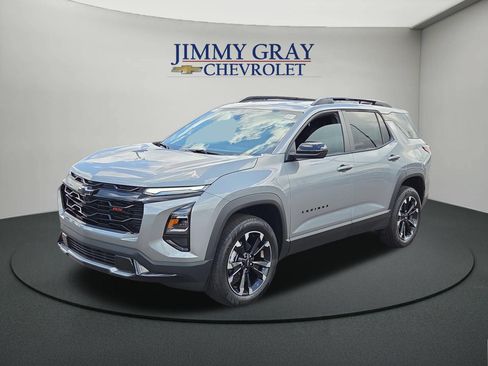 New 2027 Chevrolet Equinox RS w/ Convenience Package III FWD image 1