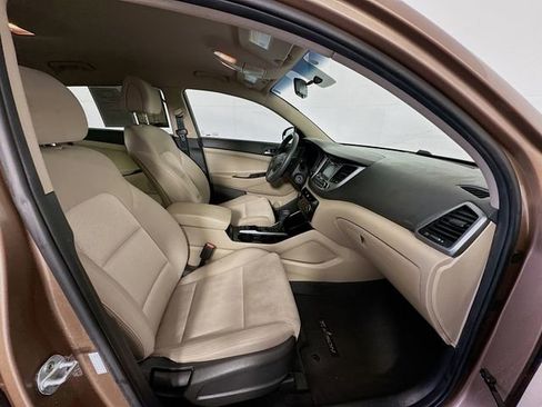 Used 2016 Hyundai Tucson Eco image 25