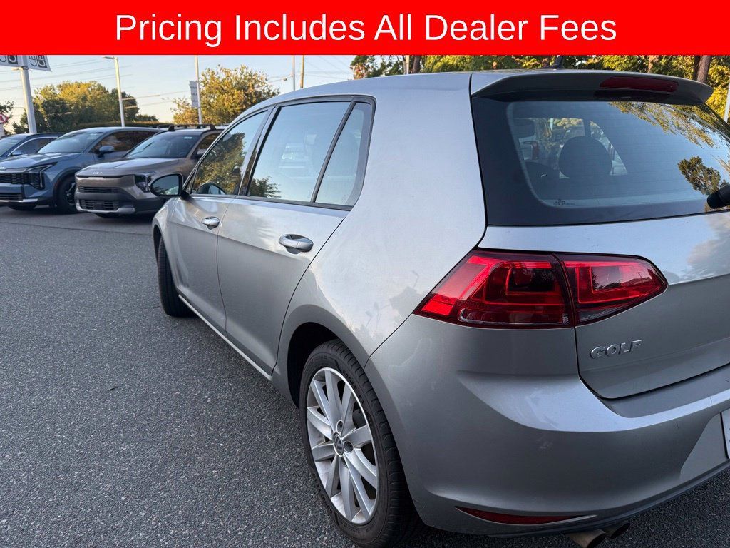 Used 2017 Volkswagen Golf S FWD image 5