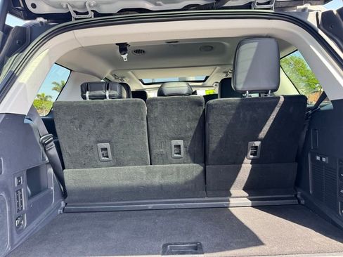 Used 2025 Ford Expedition Platinum AWD/4WD image 7