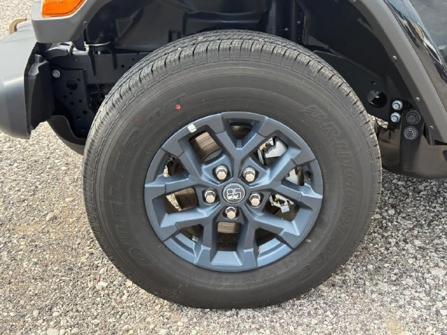 New 2026 Jeep Gladiator Sport AWD/4WD image 7