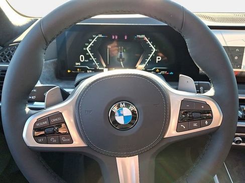 New 2026 BMW X7 xDrive40i w/ Executive Package image 18