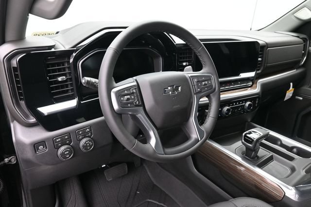 New 2026 Chevrolet Silverado 1500 RST w/ RST All Star Premium Package AWD/4WD image 20