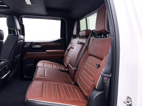 Used 2023 GMC Sierra 1500 Denali Ultimate image 42