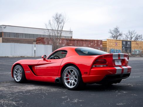 Used 2006 Dodge Viper SRT-10 image 11