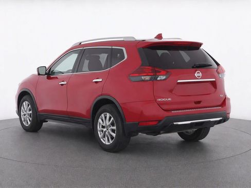Used 2017 Nissan Rogue SV w/ Sun & Sound Touring Package AWD/4WD image 3