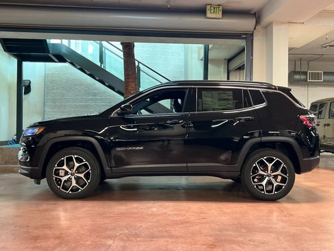 New 2026 Jeep Compass Limited image 2