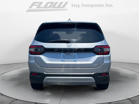 Certified 2023 Honda Pilot EX-L image 6