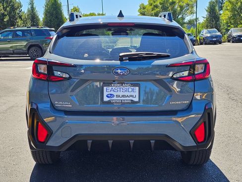 Used 2024 Subaru Crosstrek 2.0i Premium AWD/4WD image 6