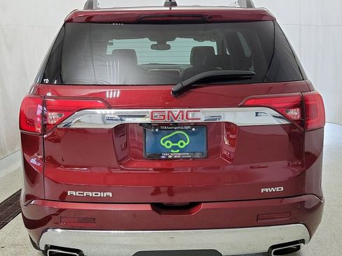 Certified 2018 GMC Acadia Denali w/ Technology Package image 5