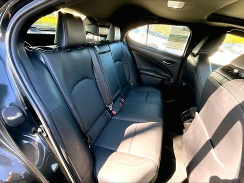 Used 2021 Lexus UX 200 w/ Premium Package FWD image 20