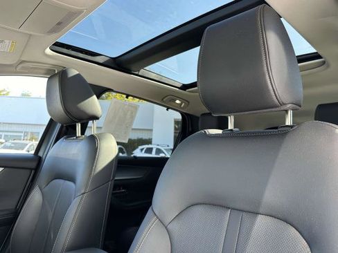 Used 2024 MAZDA CX-90 Plug-In Hybrid w/ Premium Pkg image 19