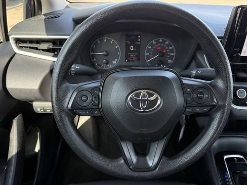 Used 2024 Toyota Corolla LE FWD image 13