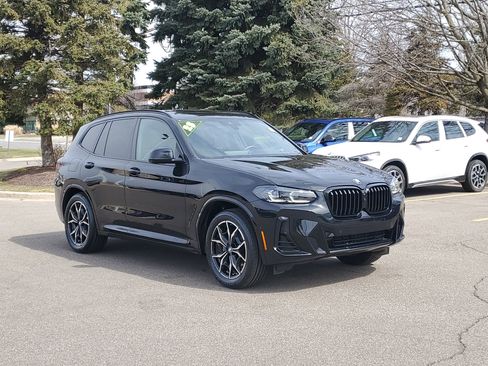 Certified 2023 BMW X3 xDrive30i w/ M Sport Package image 4