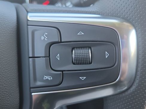 New 2026 Chevrolet Blazer LT w/ Convenience Package FWD image 15