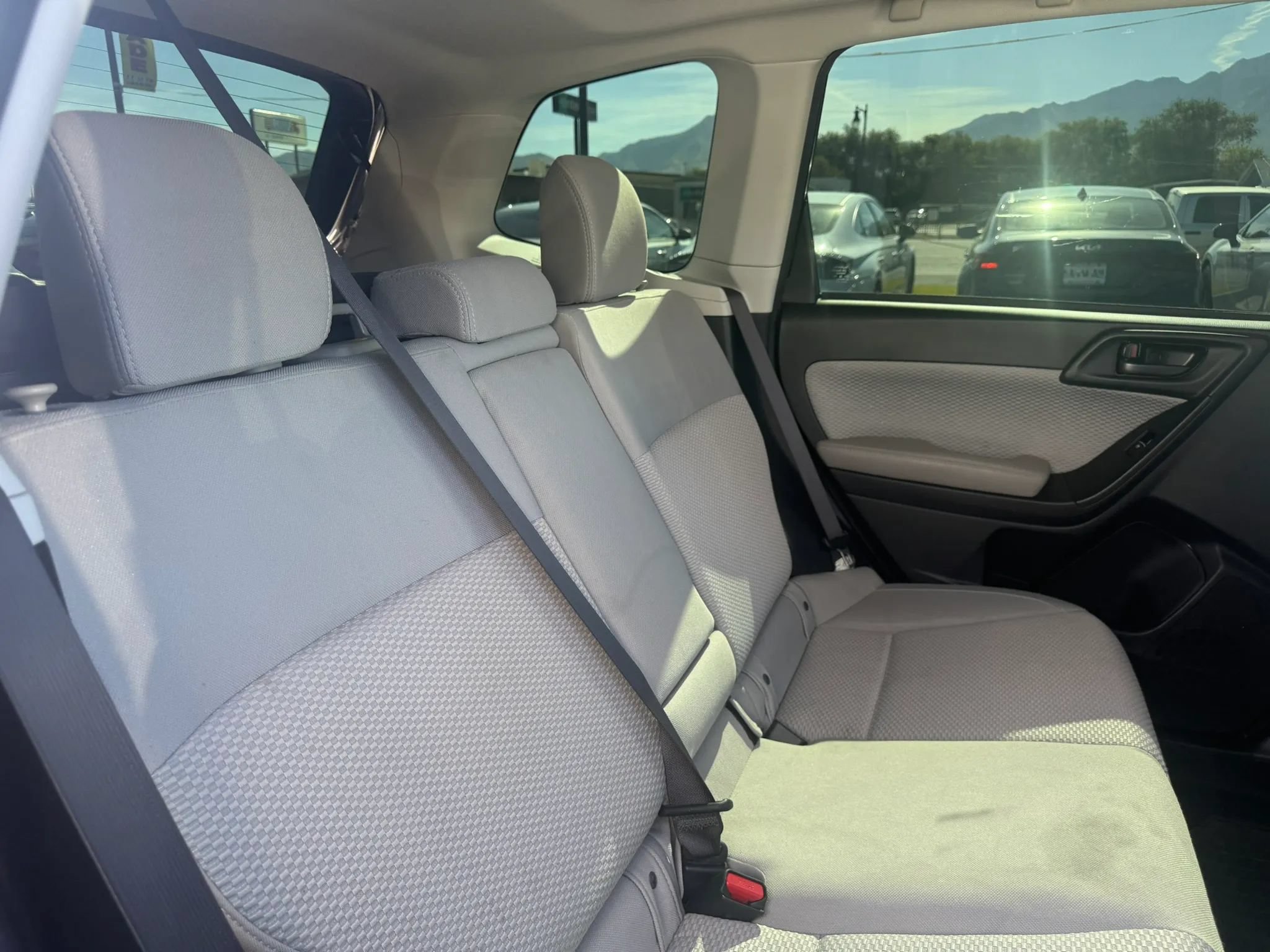 Used 2018 Subaru Forester 2.5i Premium AWD/4WD image 22