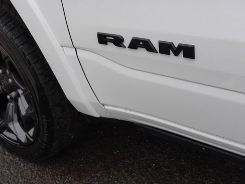 Used 2022 RAM 1500 Limited AWD/4WD image 16