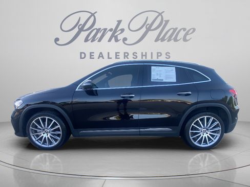 Used 2021 Mercedes-Benz GLA 250 image 2