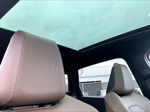 Used 2026 BMW X3 xDrive30 w/ Premium Package image 17