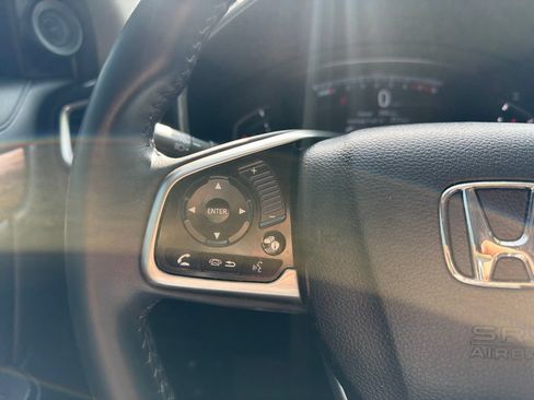 Used 2018 Honda CR-V Touring image 13