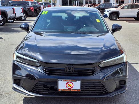 Used 2024 Honda Civic Sport image 2