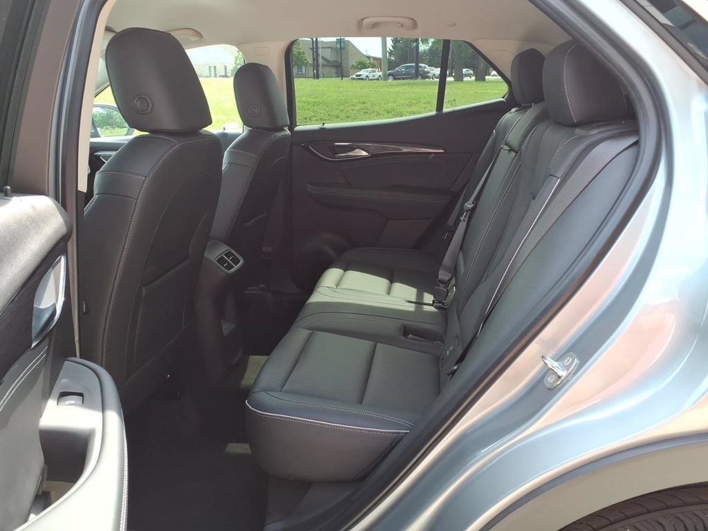 Used 2023 Buick Envision Essence AWD/4WD image 25