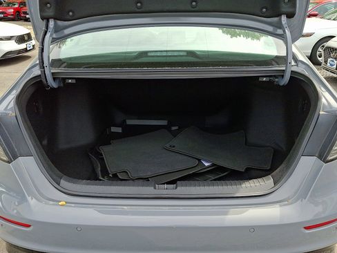 Used 2023 Honda Accord EX-L image 29