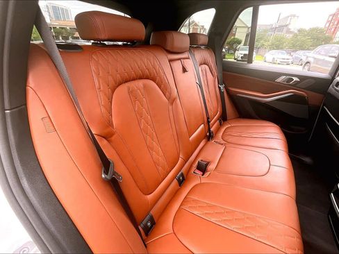 Used 2026 BMW X5 sDrive40i w/ M Sport Package RWD image 19