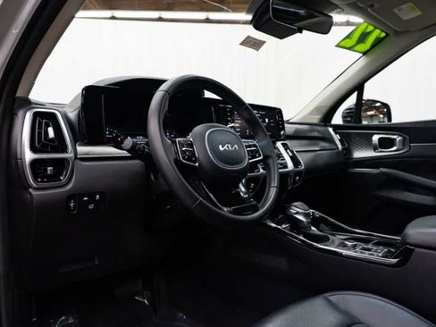 Used 2022 Kia Sorento SX AWD/4WD image 24