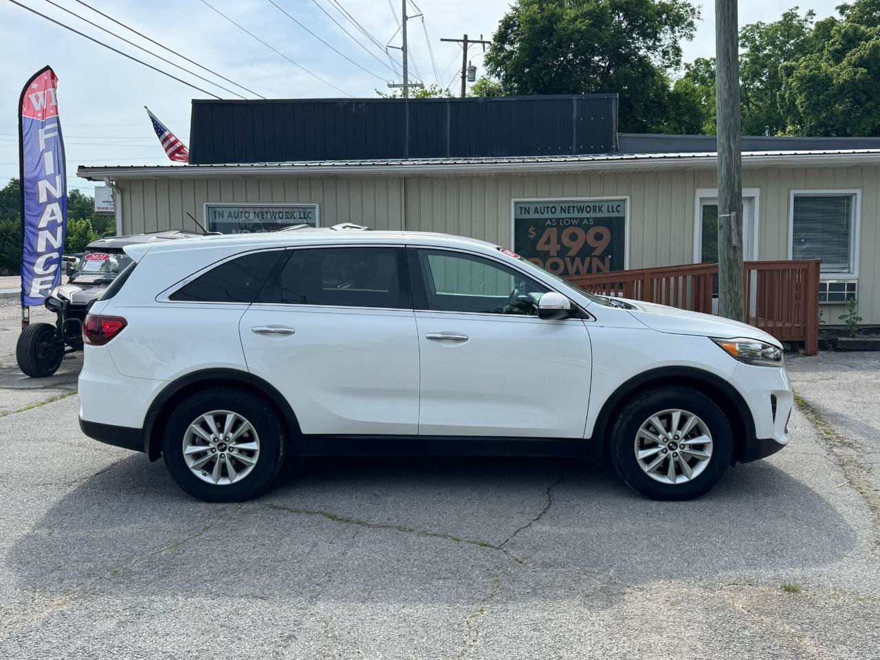 Used 2019 Kia Sorento FWD image 4