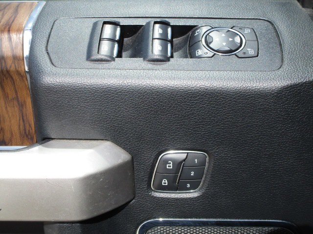 Used 2019 Ford F150 Lariat AWD/4WD image 13