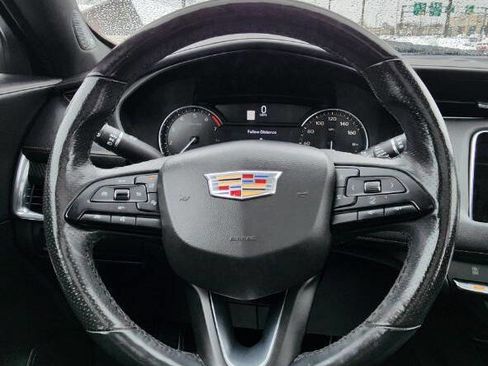 Used 2019 Cadillac XT4 Sport image 36