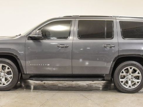 Used 2022 Jeep Wagoneer Series II w/ Rear Seat Video Group 1 image 5