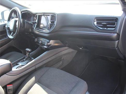 Used 2024 Dodge Durango GT image 24