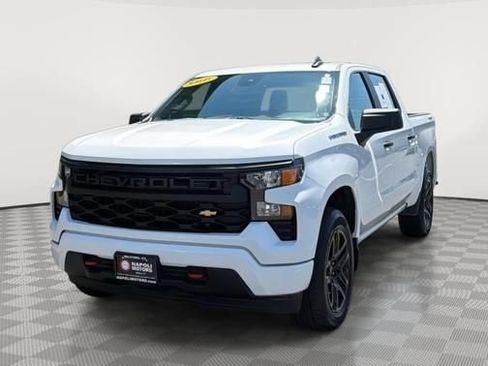 Used 2024 Chevrolet Silverado 1500 Custom AWD/4WD image 1