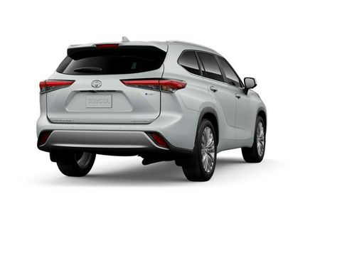 New 2026 Toyota Highlander Platinum image 9