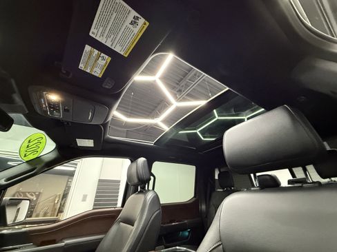 Used 2022 Ford F150 Lariat w/ Equipment Group 502A High image 14