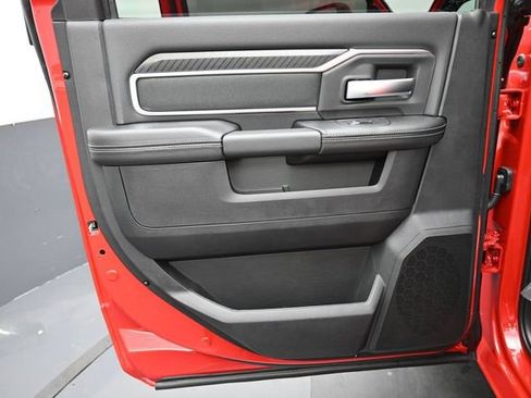 New 2026 RAM 2500 Big Horn AWD/4WD image 8