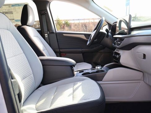 New 2026 Ford Escape Active w/ Tech Pack #1 AWD/4WD image 9