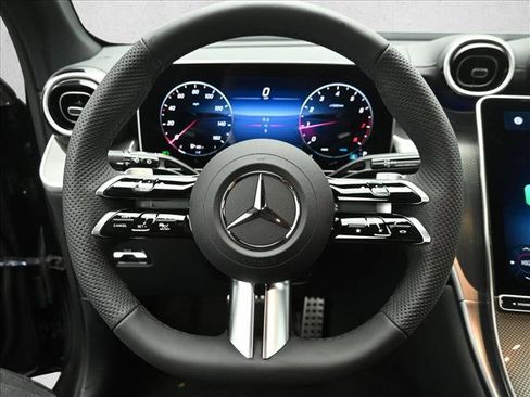 New 2026 Mercedes-Benz GLC 300 4MATIC image 14
