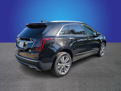 Certified 2025 Cadillac XT5 Premium Luxury image 5
