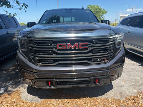 Used 2024 GMC Sierra 1500 AT4 w/ Technology Package image 3