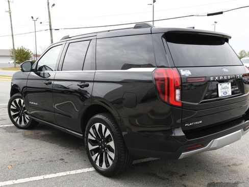 New 2025 Ford Expedition Platinum w/ Driver's Package image 15
