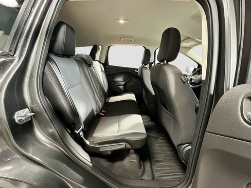 Used 2018 Ford Escape SE w/ SE Sync 3 Package AWD/4WD image 29